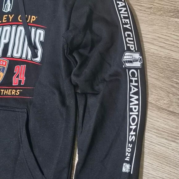 Florida Panthers 2024 Stanley Cup Champions Hoodie – Size S (Brand New) - Picture 2 of 6
